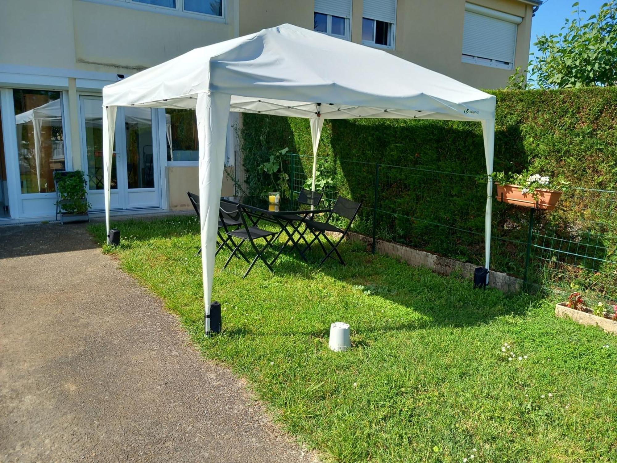 Appartement Lumineux, Bien Situe Et Tres Calme + Parking Prive à Le Bugue Extérieur photo